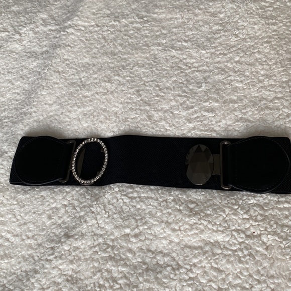 Black stretch belts for woman’s - Picture 3 of 6